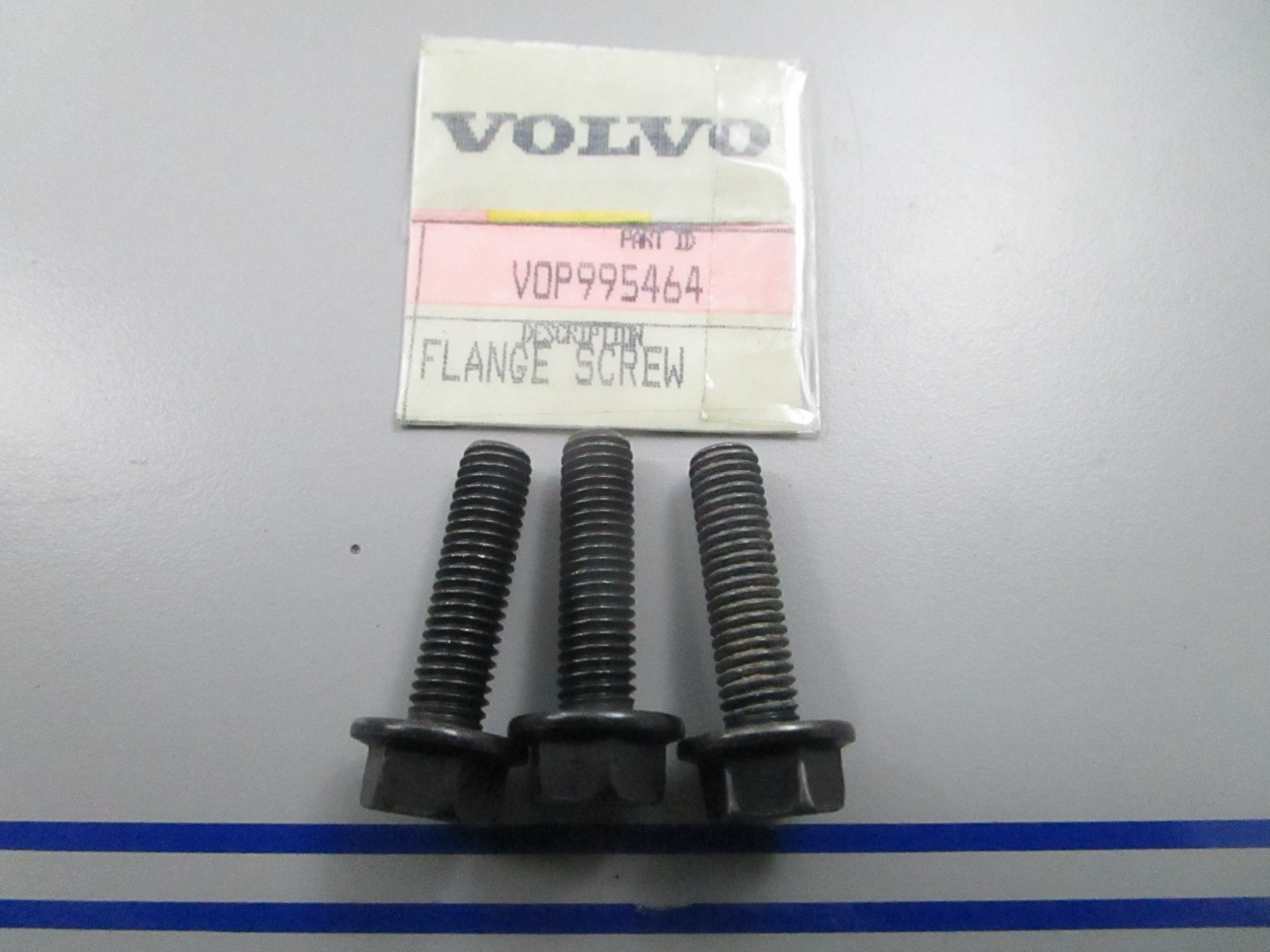 *NEW OEM* (LOT OF 3) 0810 Volvo Penta Flange Screw 995464