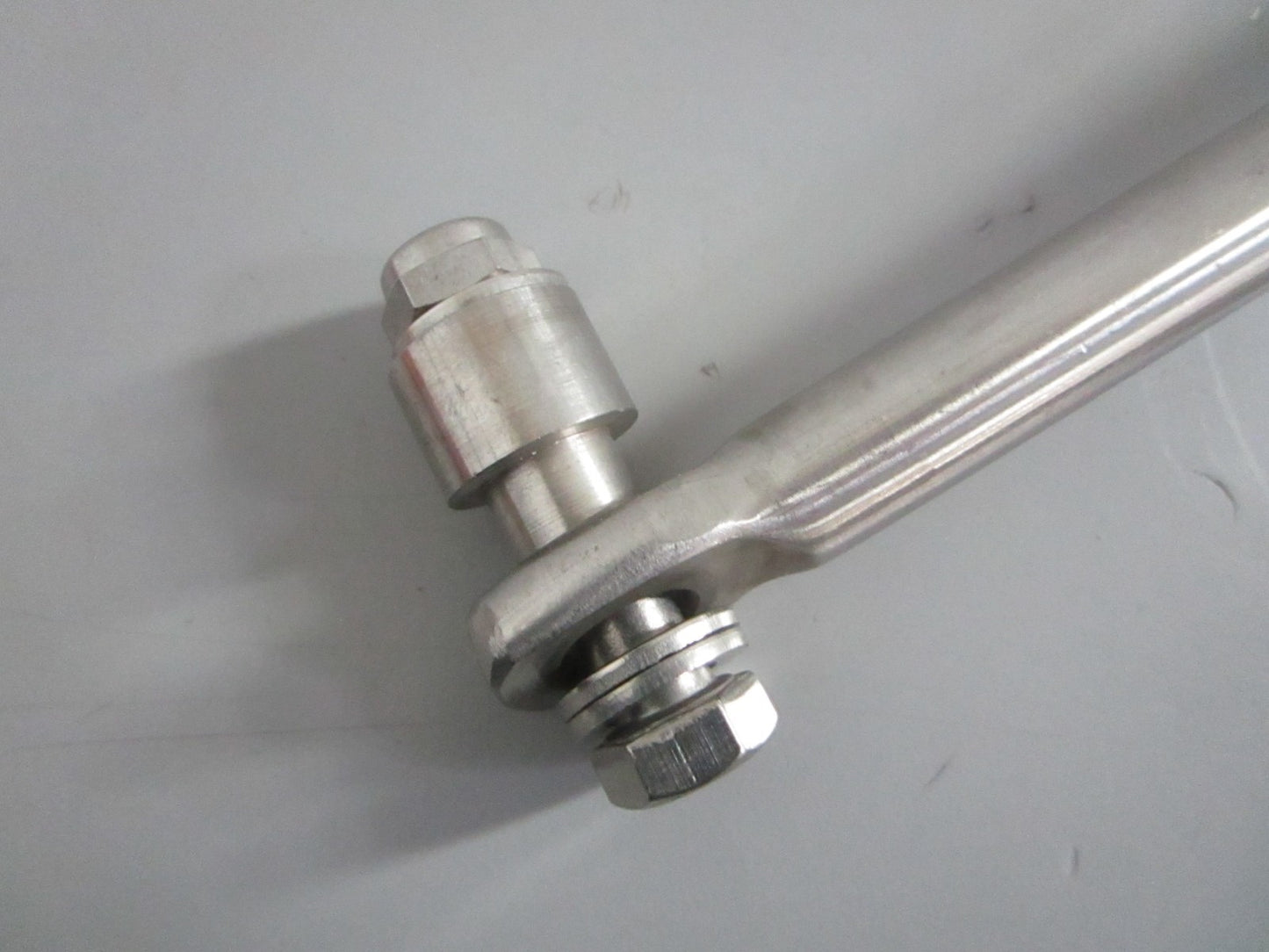 NEW OEM 67701-94510 Suzuki Drag Link 0820