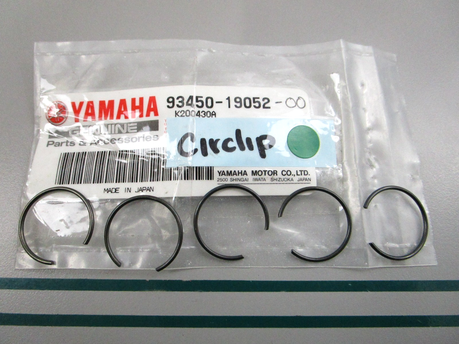 NEW OEM (LOT OF 5) 93450-19052-00 Yamaha Circlip 0810