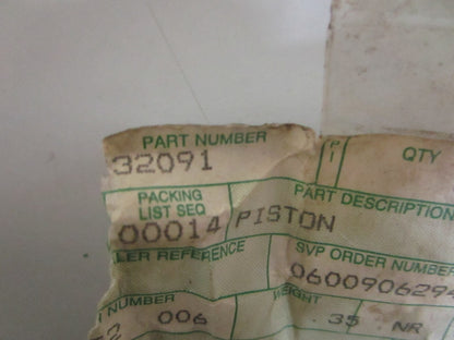 *NEW OEM* 0820 John Deere Piston R32091