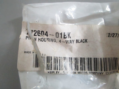 NEW OEM 72604-01BK Harley-Davidson 4-Wy Black Pin Housing 0820