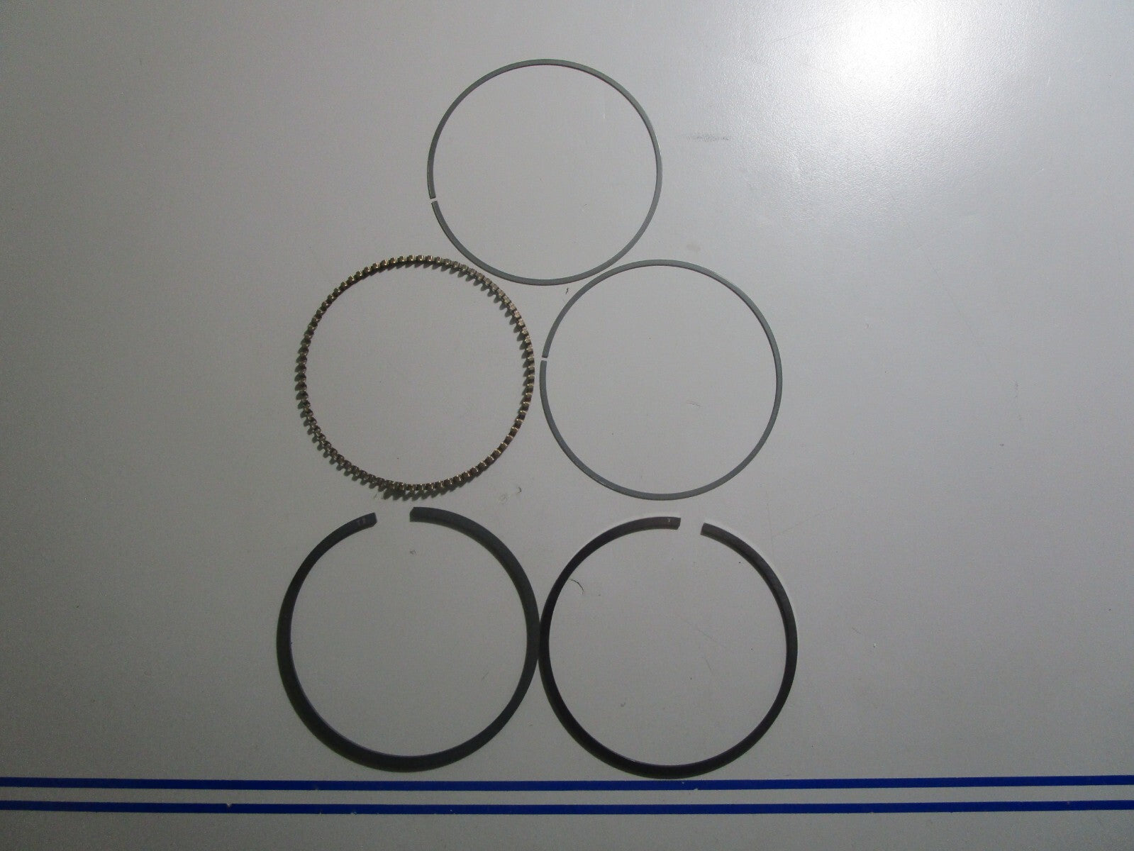 *NEW OEM* 0810 Yamaha Piston Ring Set 6D8-11603-10-00