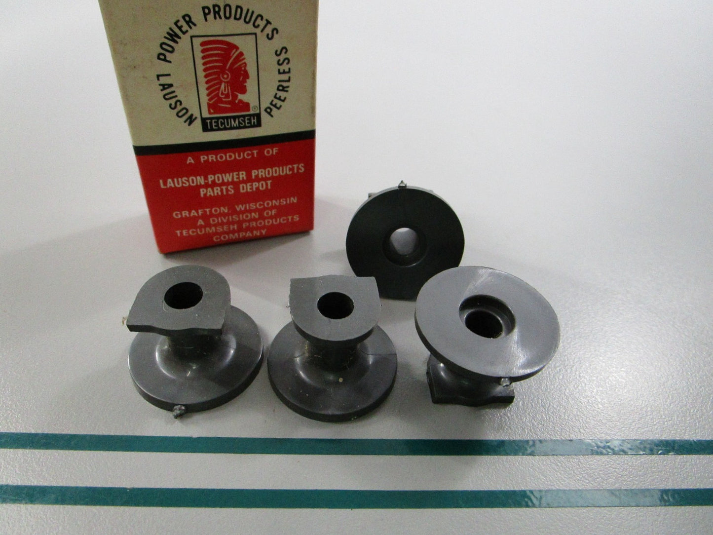 NEW OEM (LOT OF 4) 30588A Tecumseh Governor Spool 0810