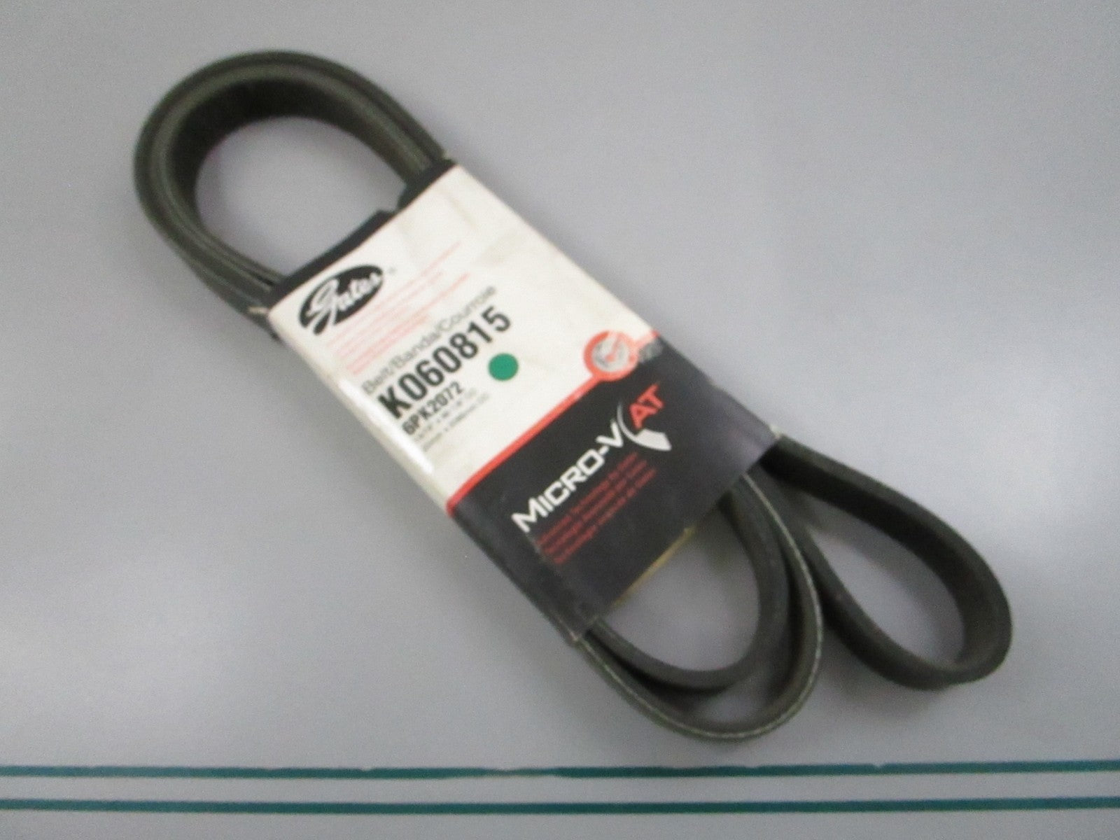 Gates K060815 Micro-V Serpentine Belt 6-Rib 81.54in NEW 0810