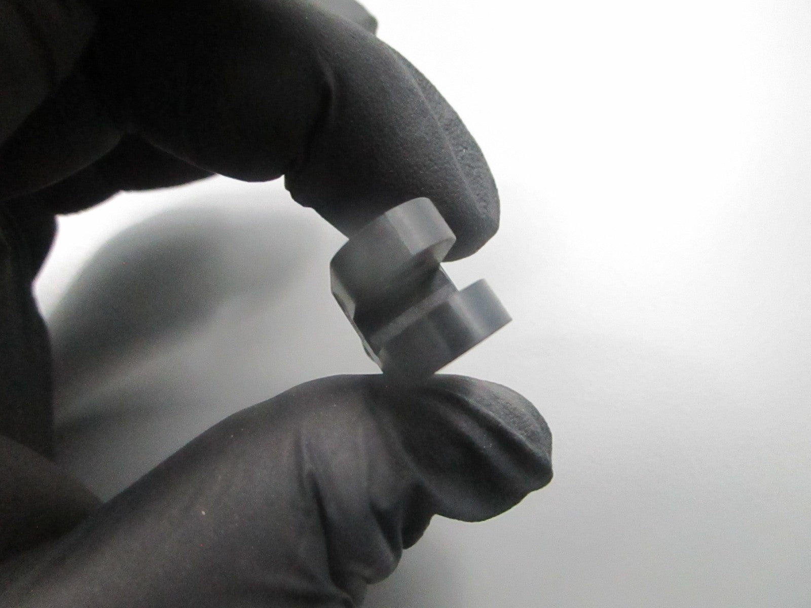 *NEW OEM* 0810 OMC Johnson Evinrude Retainer 334737 0334737