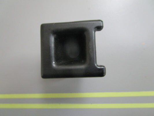 *NEW OEM* 0810 OMC Johnson Evinrude Starter Rope Guide 336148 0336148