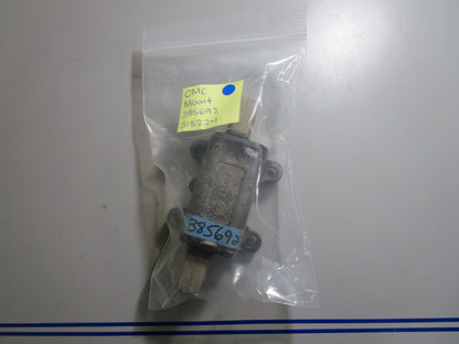 *NEW OEM* 0810 OMC Johnson Evinrude Mount 385692 318224 0385692 0318224