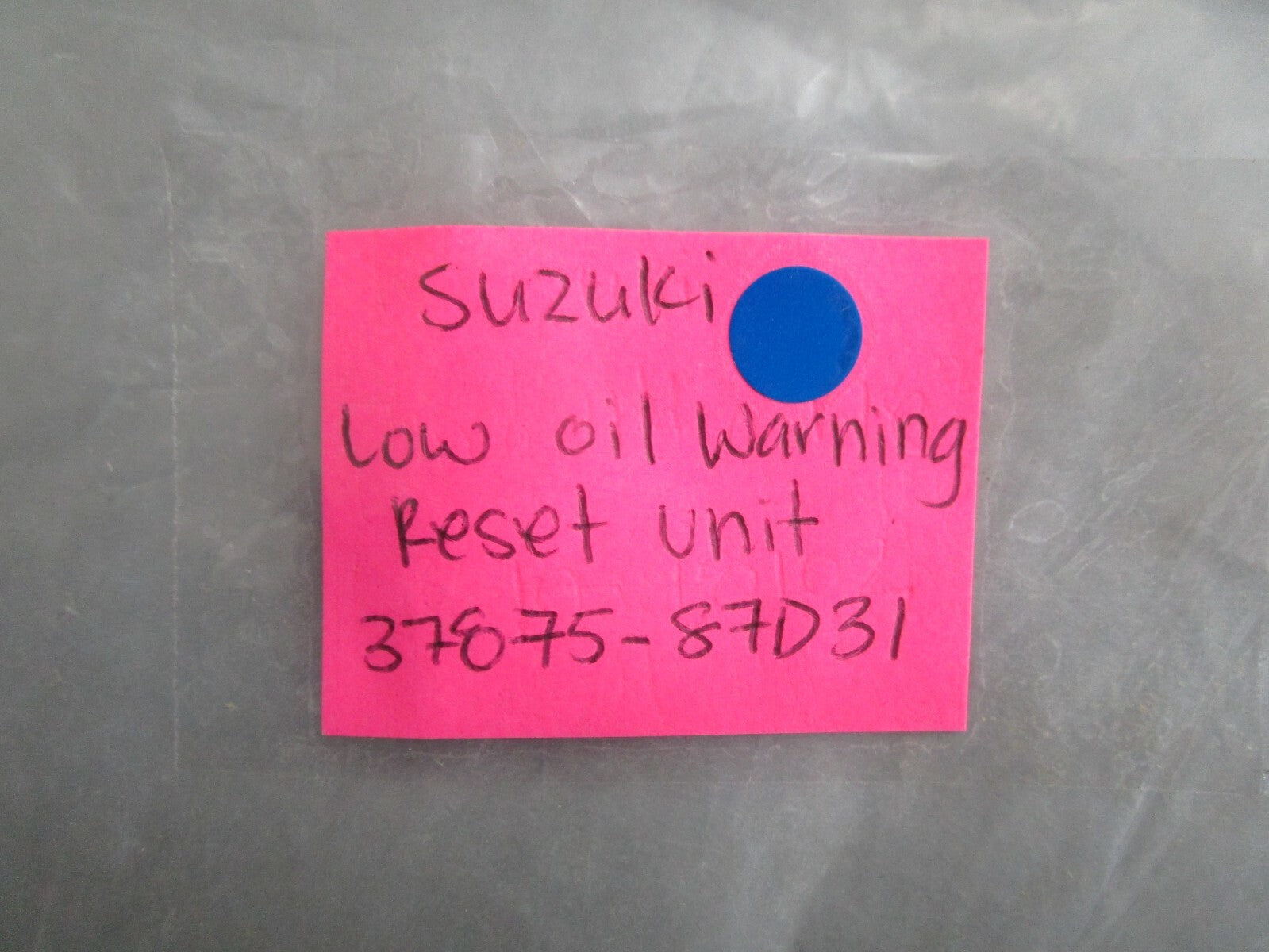 *NEW OEM* 0820 Suzuki Low Oil Warning Reset Unit 37875-87D31