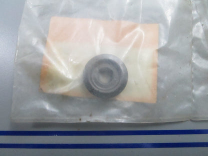 *NEW OEM* 0810 Honda Retainer 14771-KE5-000