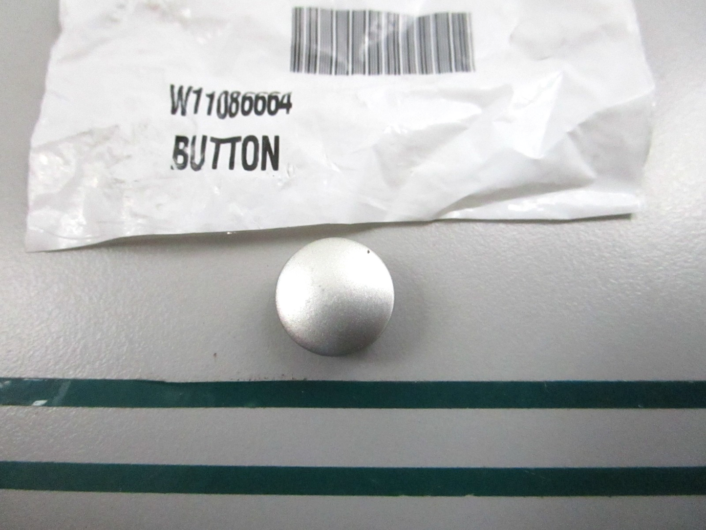 Whirlpool NEW OEM Microwave Push Button W11086664 IBMS1455 WMH31017 NOS 0810