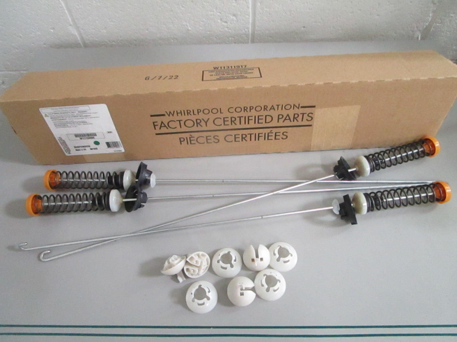 NEW OEM W11130359 Whirlpool Suspension Rod Kit 0820