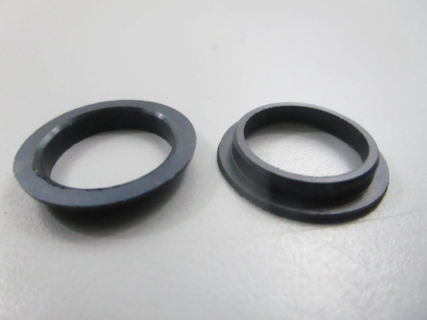 NEW OEM (LOT OF 2) 27-82790M Mercury Quicksilver Gasket 0810