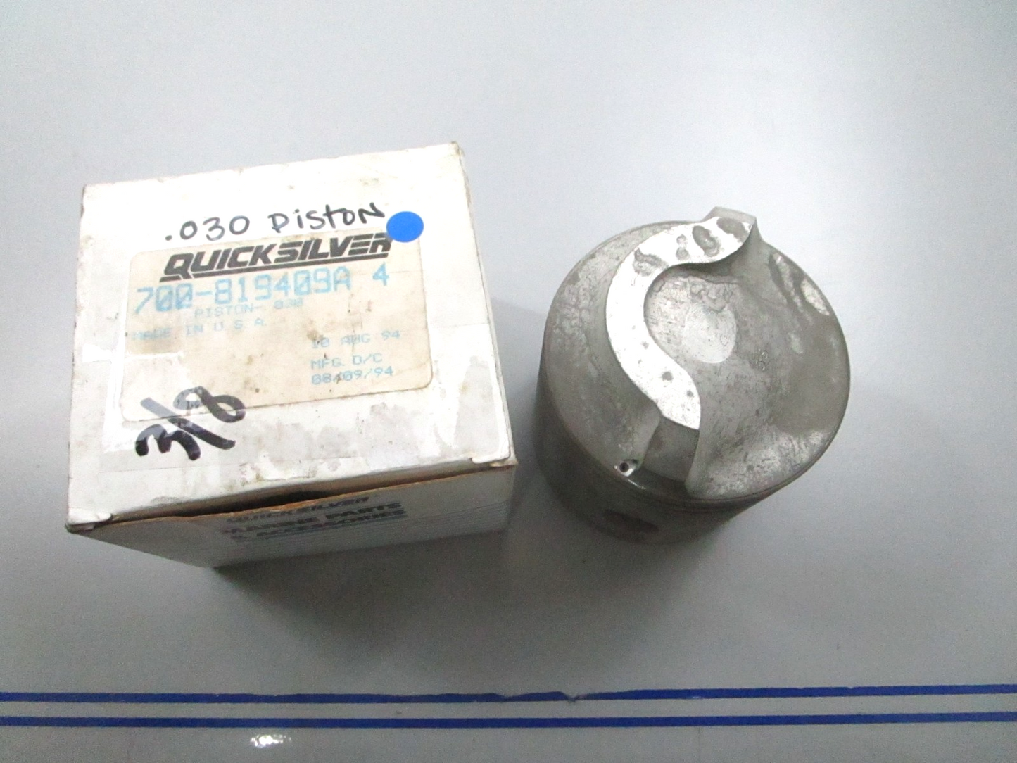 *NEW OEM* 0720 Mercury Quicksilver .030 Piston Assembly 700-819409A4