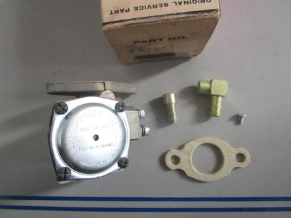 NEW OEM 631985 Tecumseh Carburetor 0820