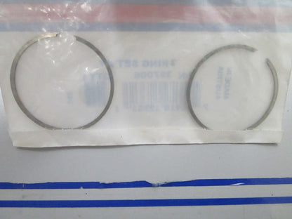 *NEW OEM* 0810 OMC Johnson Evinrude 2 Ring Set Assembly 397006 0397006