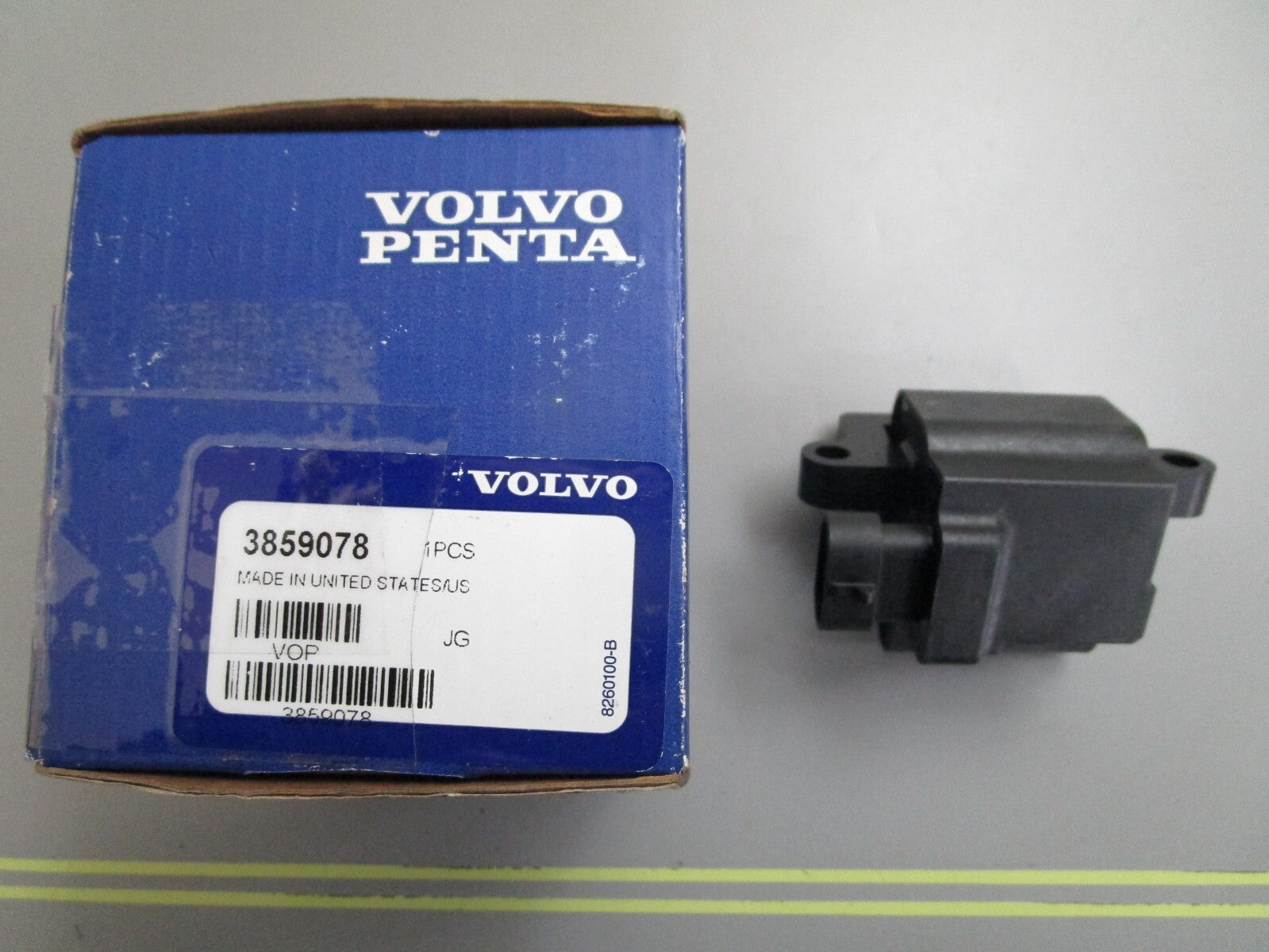 *NEW OEM* 0820 Volvo Penta Ignition Coil 3859078
