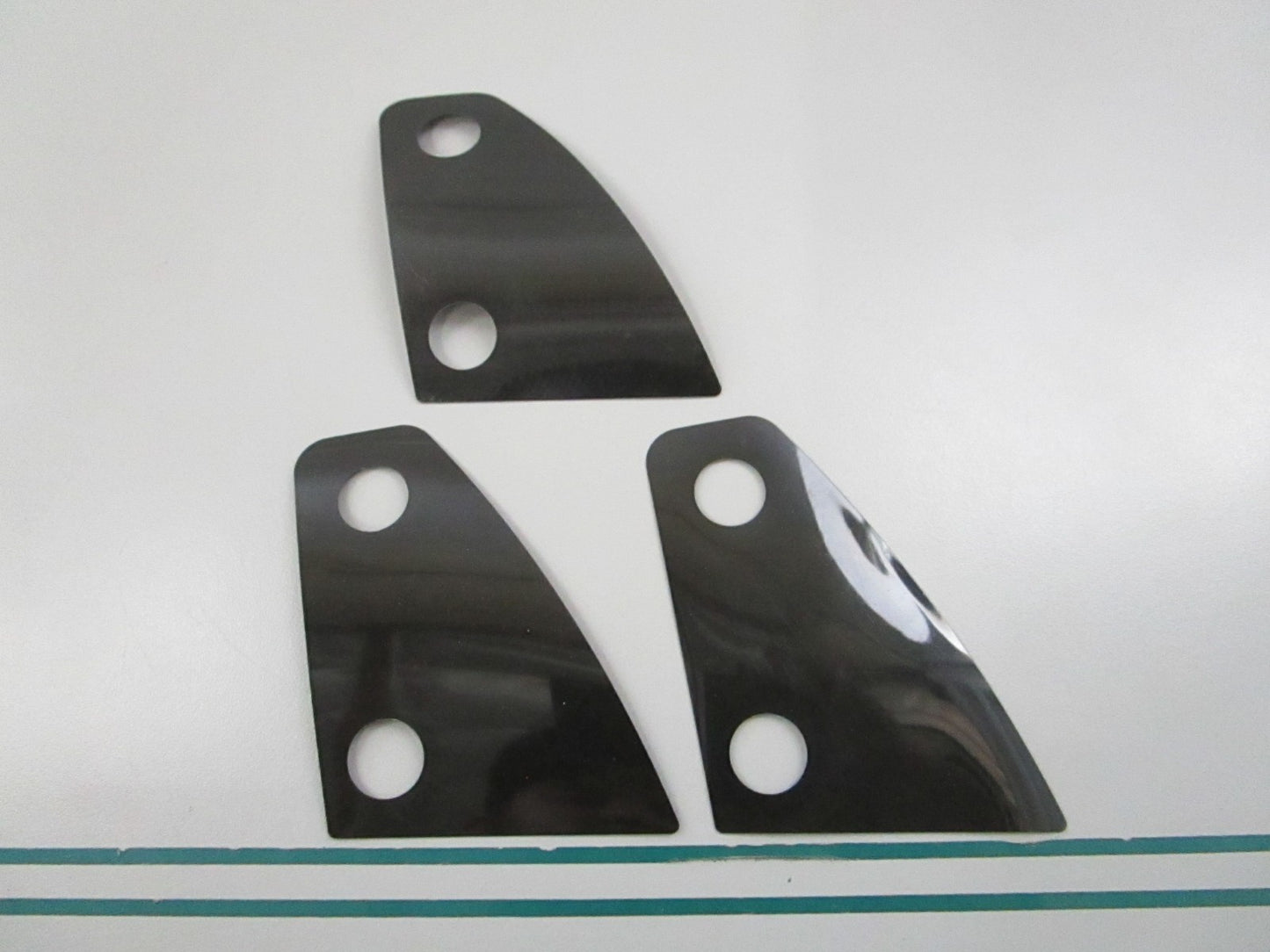 NEW OEM (LOT OF 3) 911879 0911879 OMC Johnson Evinrude Shim 0810
