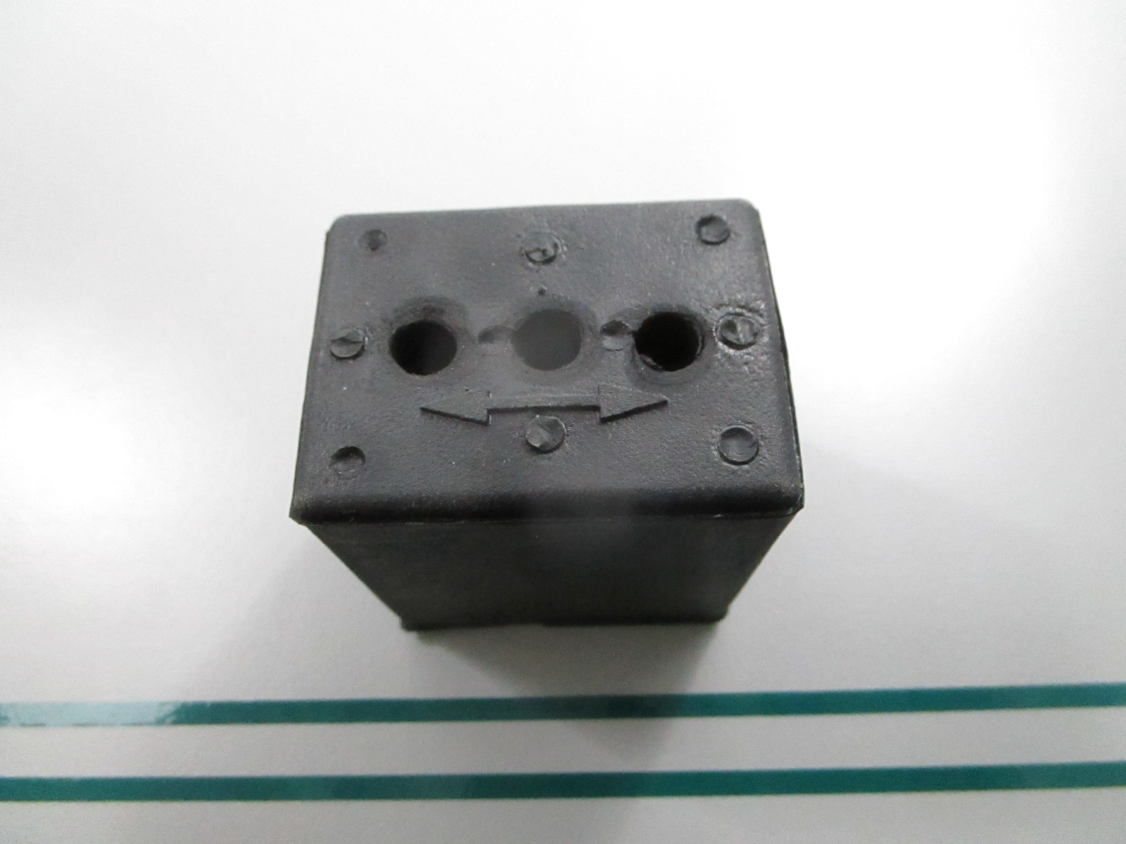 NEW OEM 84848M Mercury Quicksilver Rubber Housing Mount 0810