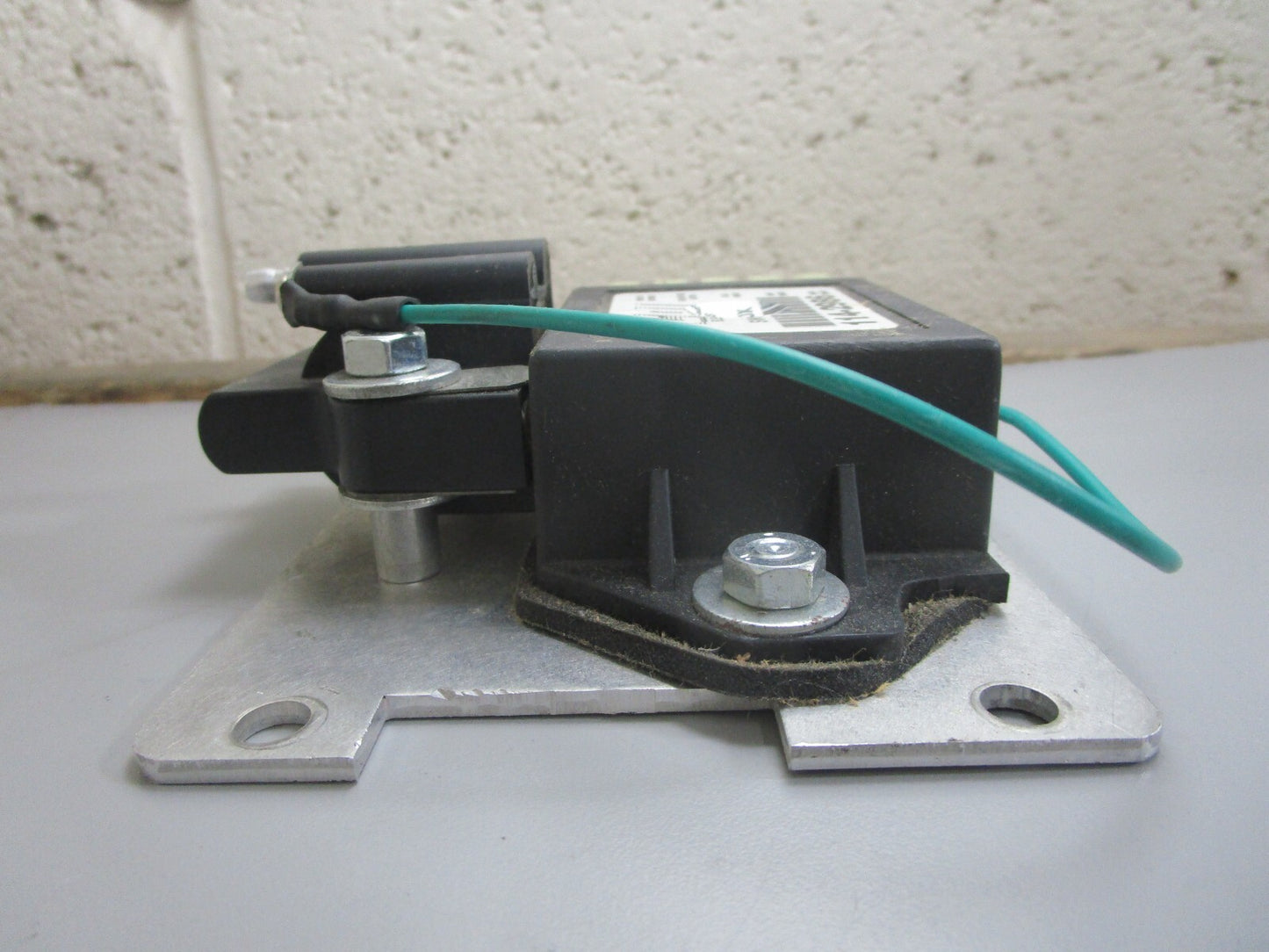 *NEW* 0820 CDI Electronics Switch Box 114-2986 Replaces: Mercury 332-2986A3