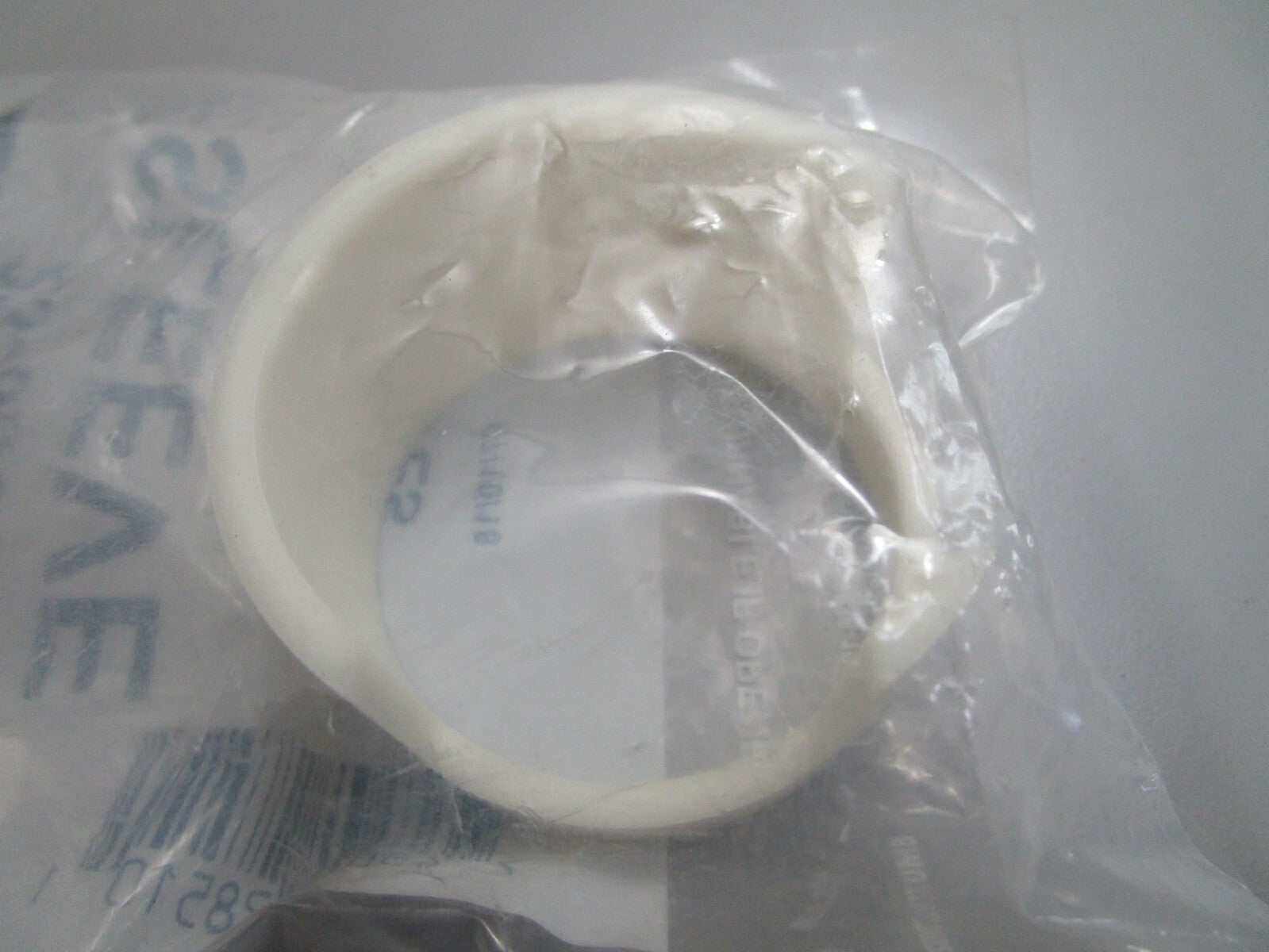 *NEW OEM* 0810 Mercury Quicksilver Sleeve 23-806922