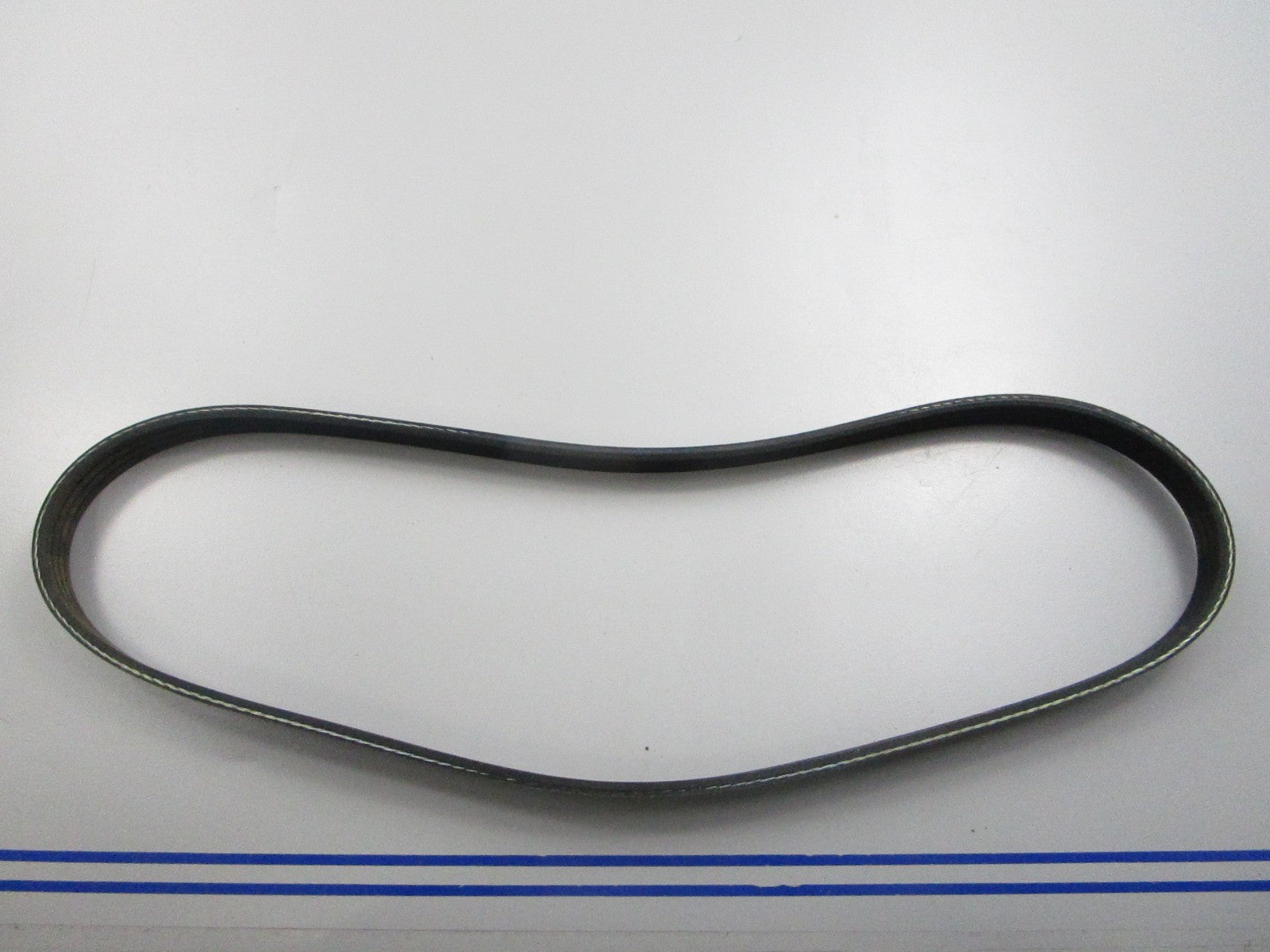 NEW K040319 Gates Micro-V Serpentine Belt 0810