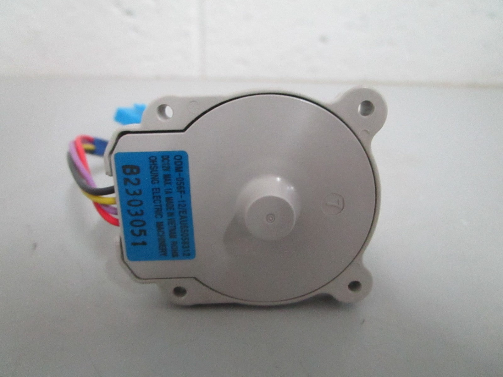 *NEW OEM* 0820 LG Refrigerator Evaporator Fan Motor EAU65058312