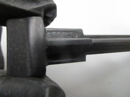 *NEW OEM* 0810 OMC Johnson Evinrude Retaining Knob 340130 0340130