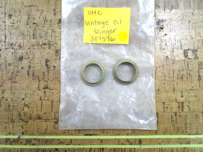 *NEW OEM* (LOT OF 2) 0750 OMC Johnson Evinrude VINTAGE OIL SLINGER 0307576