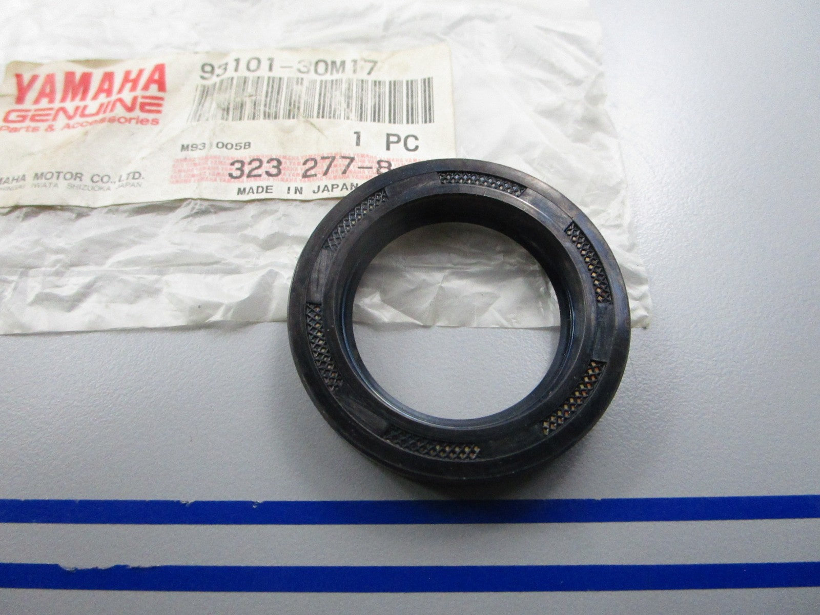 *NEW OEM* 0810 Yamaha Oil Seal 93101-30M17-00