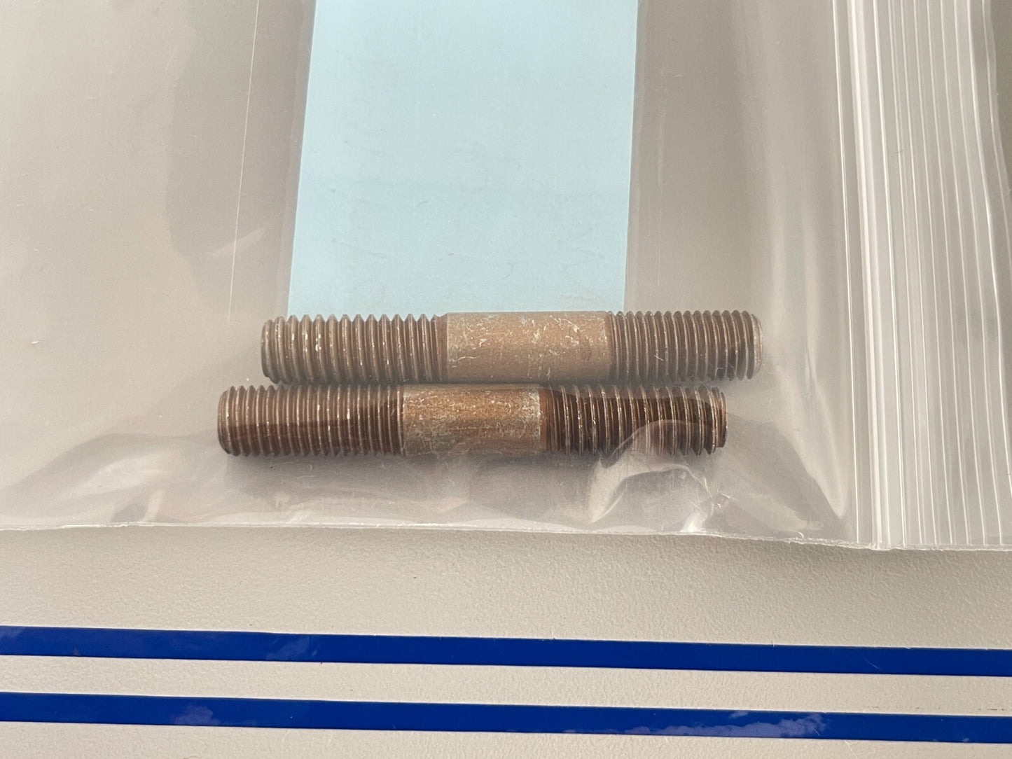 *NEW OEM* (LOT OF 2) 0810 OMC Johnson Evinrude Stud 314969 0314969