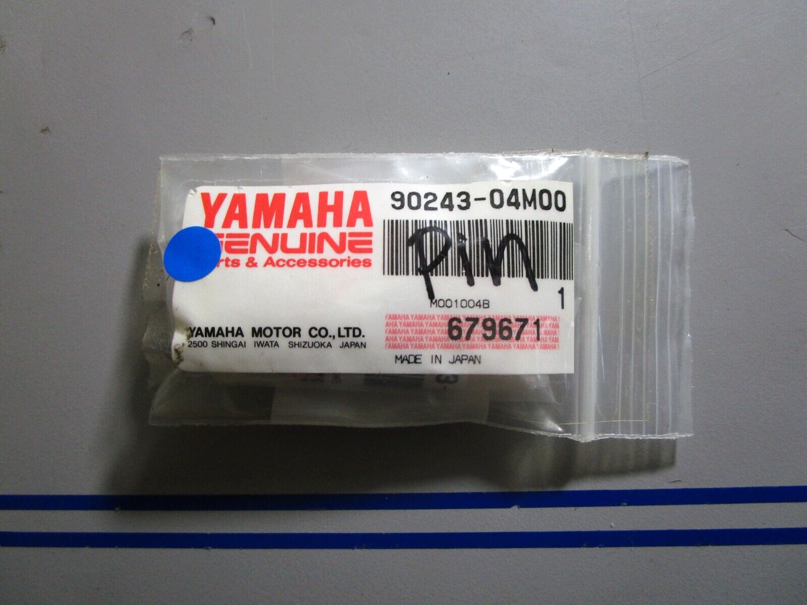 *NEW OEM* (LOT OF 3) 0810 Yamaha Pin 90243-04M00