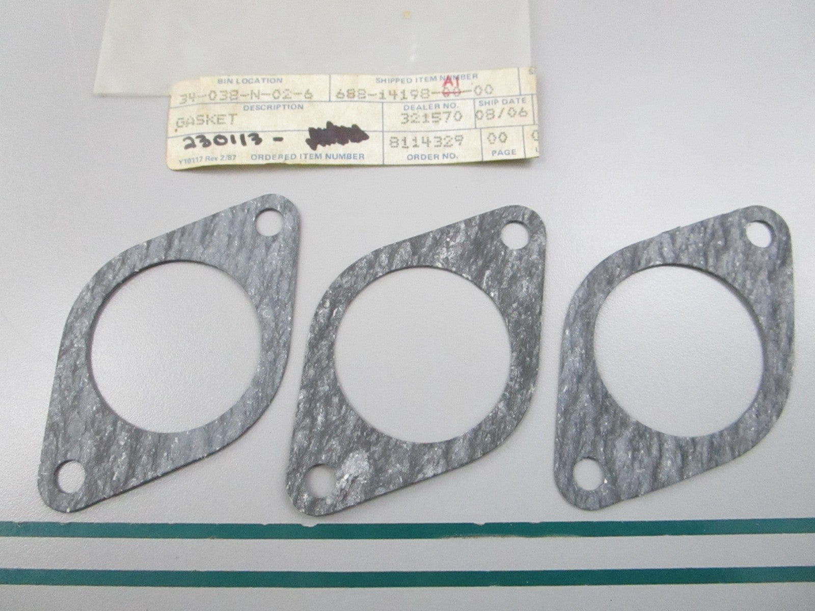 NEW OEM (LOT OF 3) 688-14198-00-00 Yamaha Gasket 0810