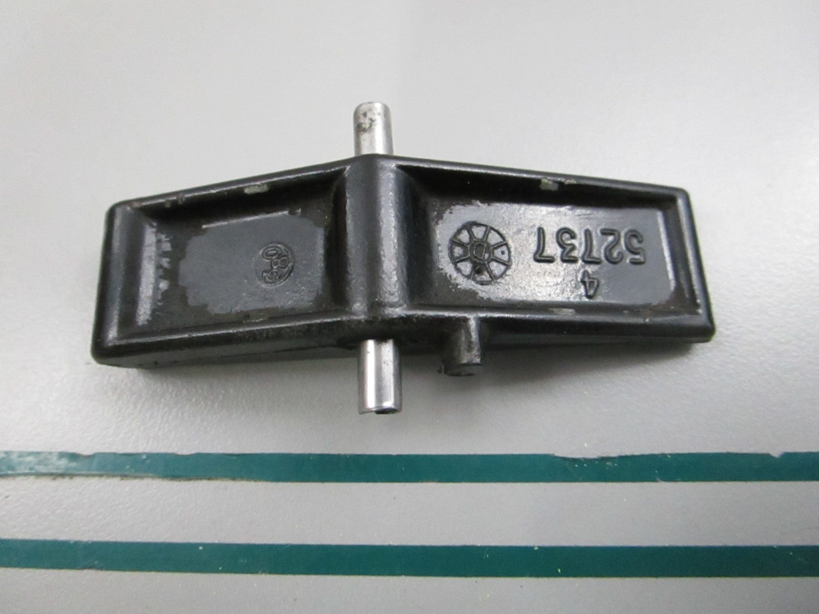 NEW OEM 52737 Mercury Quicksilver Cowl Latch Hinge Lever 0810