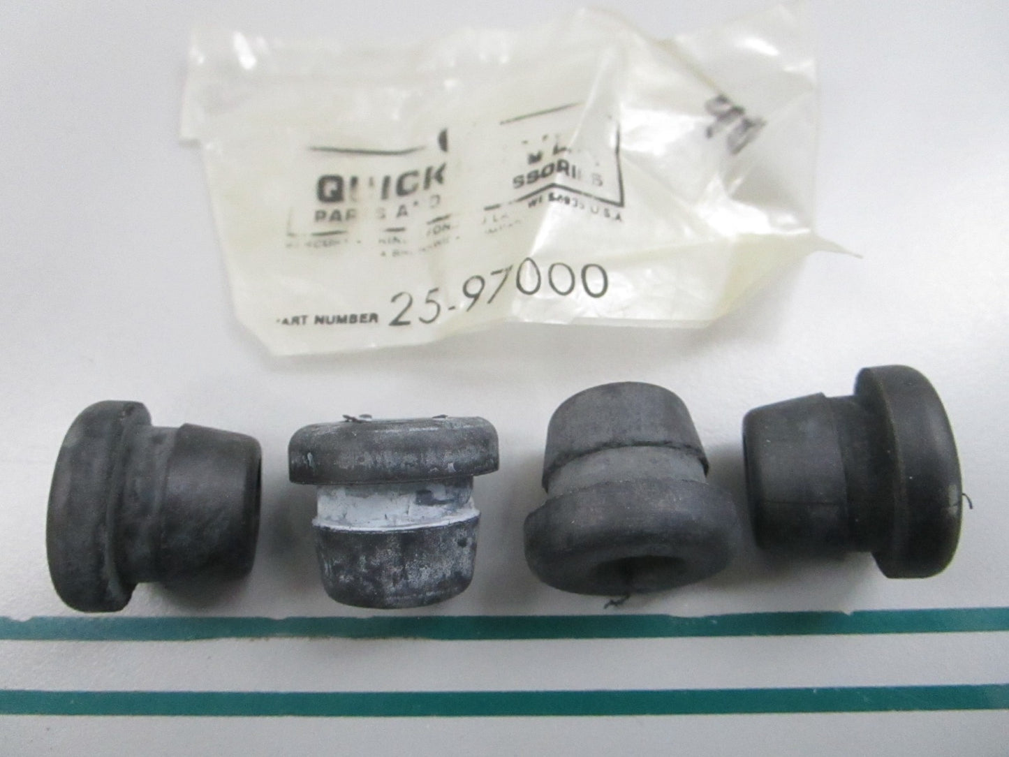 NEW OEM (LOT OF 4) 25-97000 Mercury Quicksilver Grommet 0810