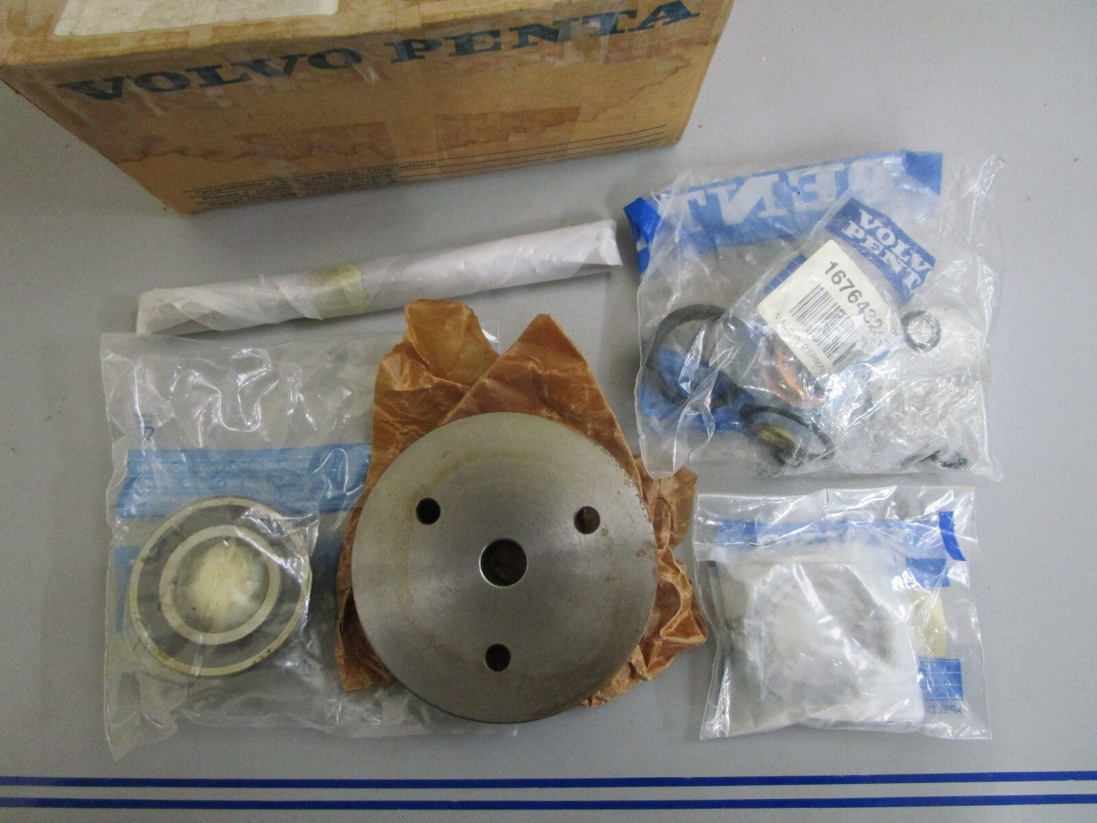 *NEW OEM* 0820 Mercury Quicksilver Overhaul Kit 876600