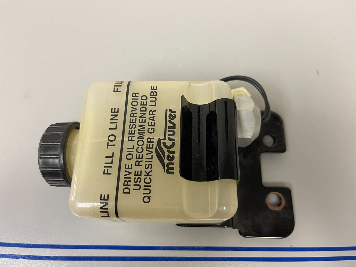 *NEW OEM* 0720 Mercury Quicksilver Oil Reservoir Assembly 813503A05