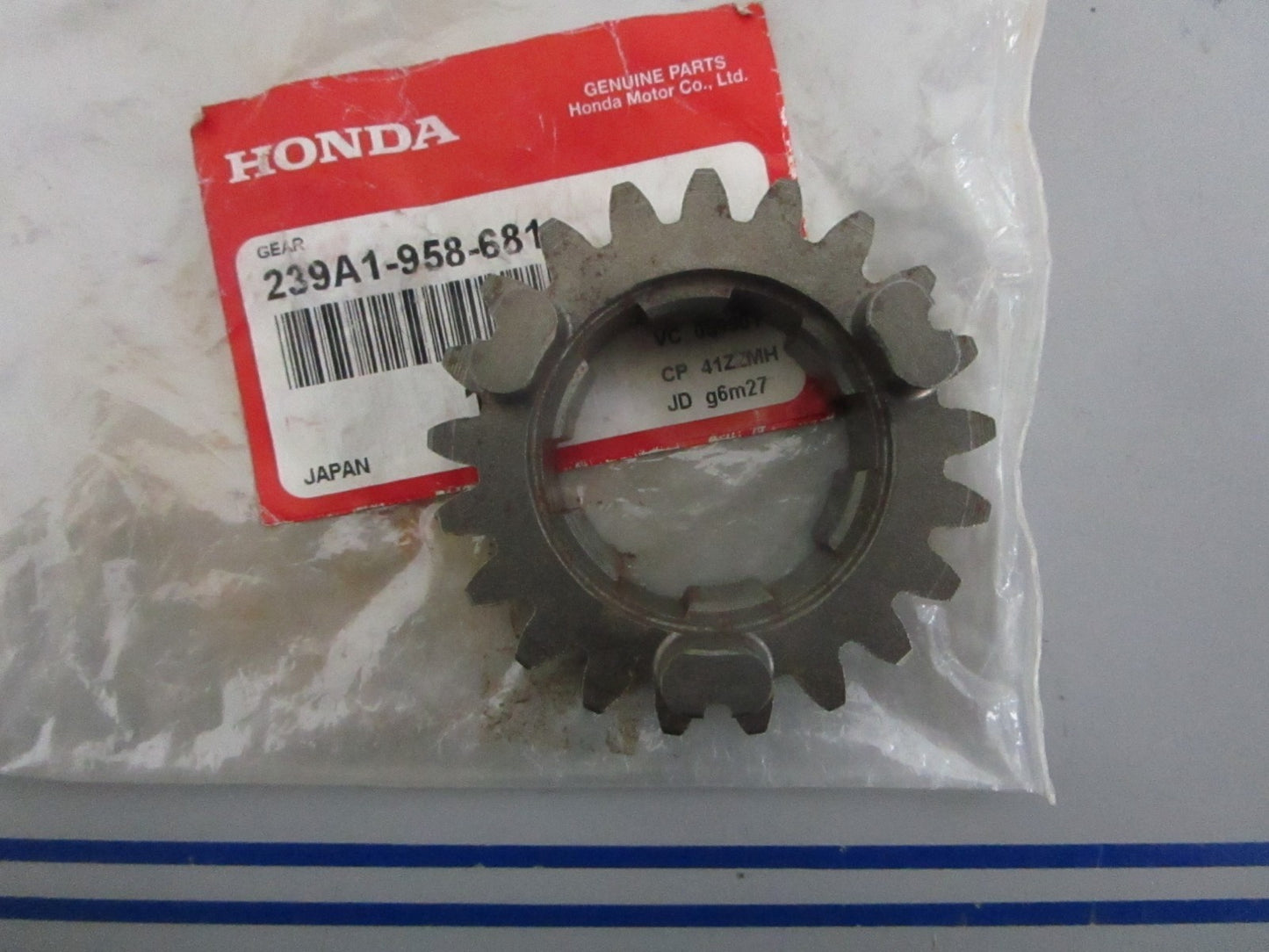 NEW OEM 239A1-958-681 Honda High-Drive Gear 0820
