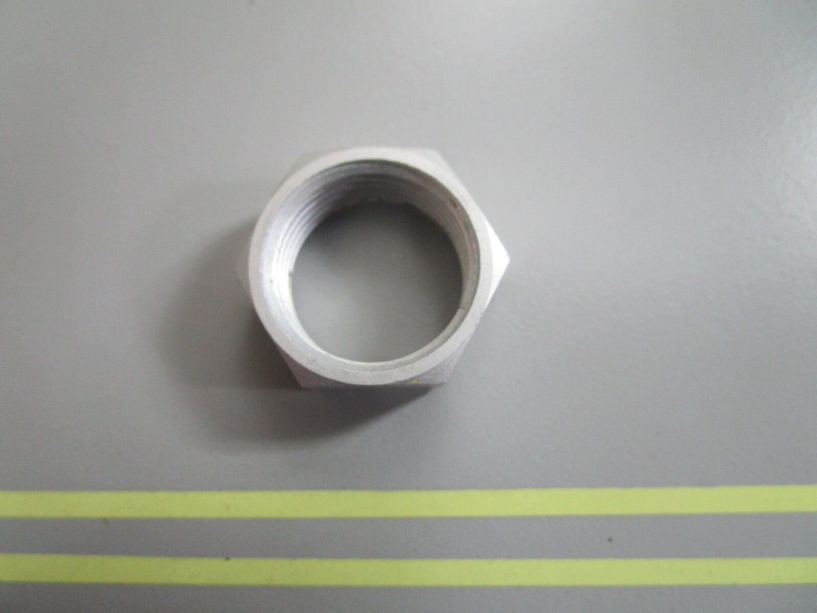 *NEW OEM* 0810 OMC Johnson Evinrude Nut 123204 0123204