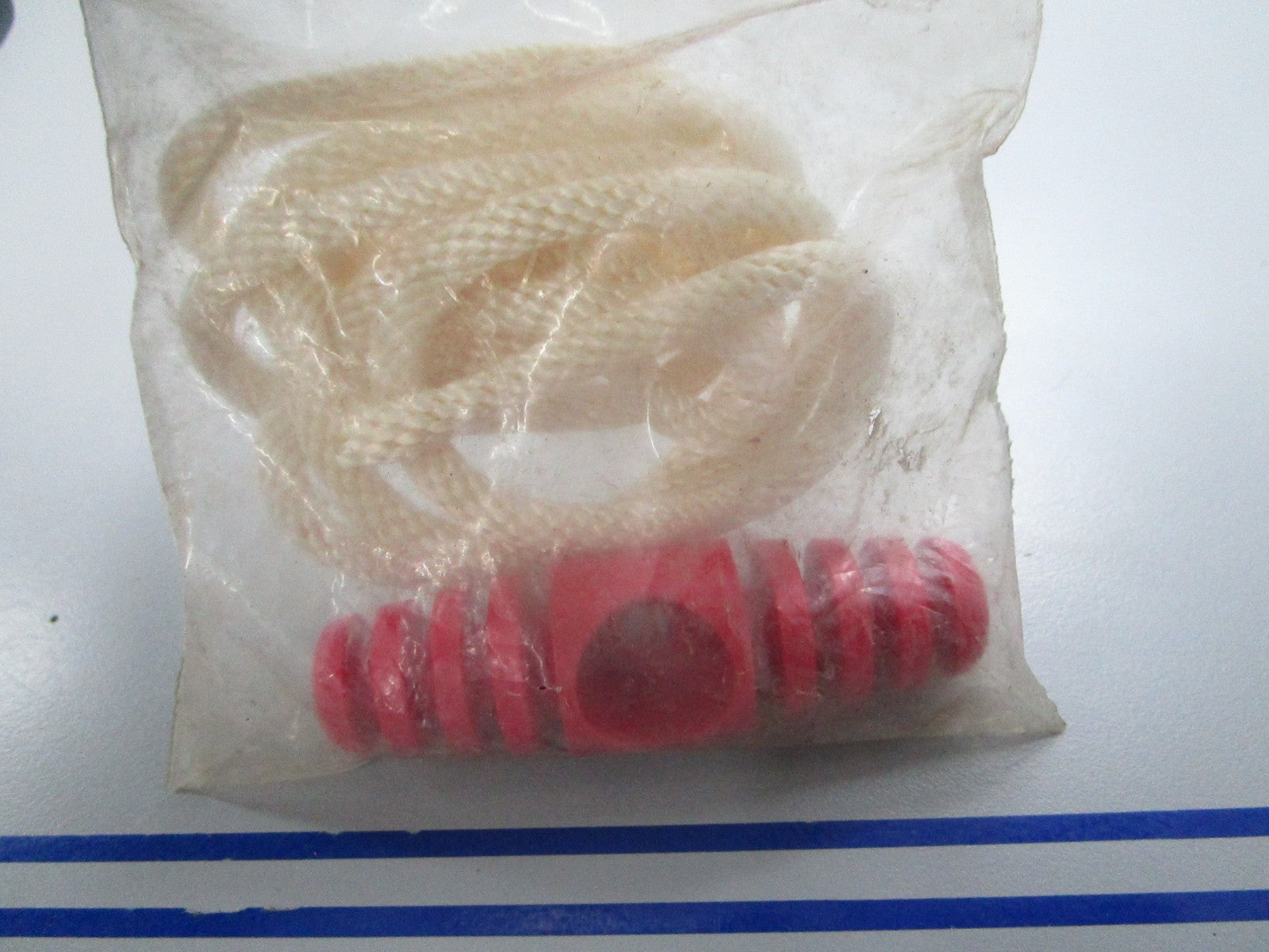 NEW OEM Briggs & Stratton 294584 Starter Rope 0810