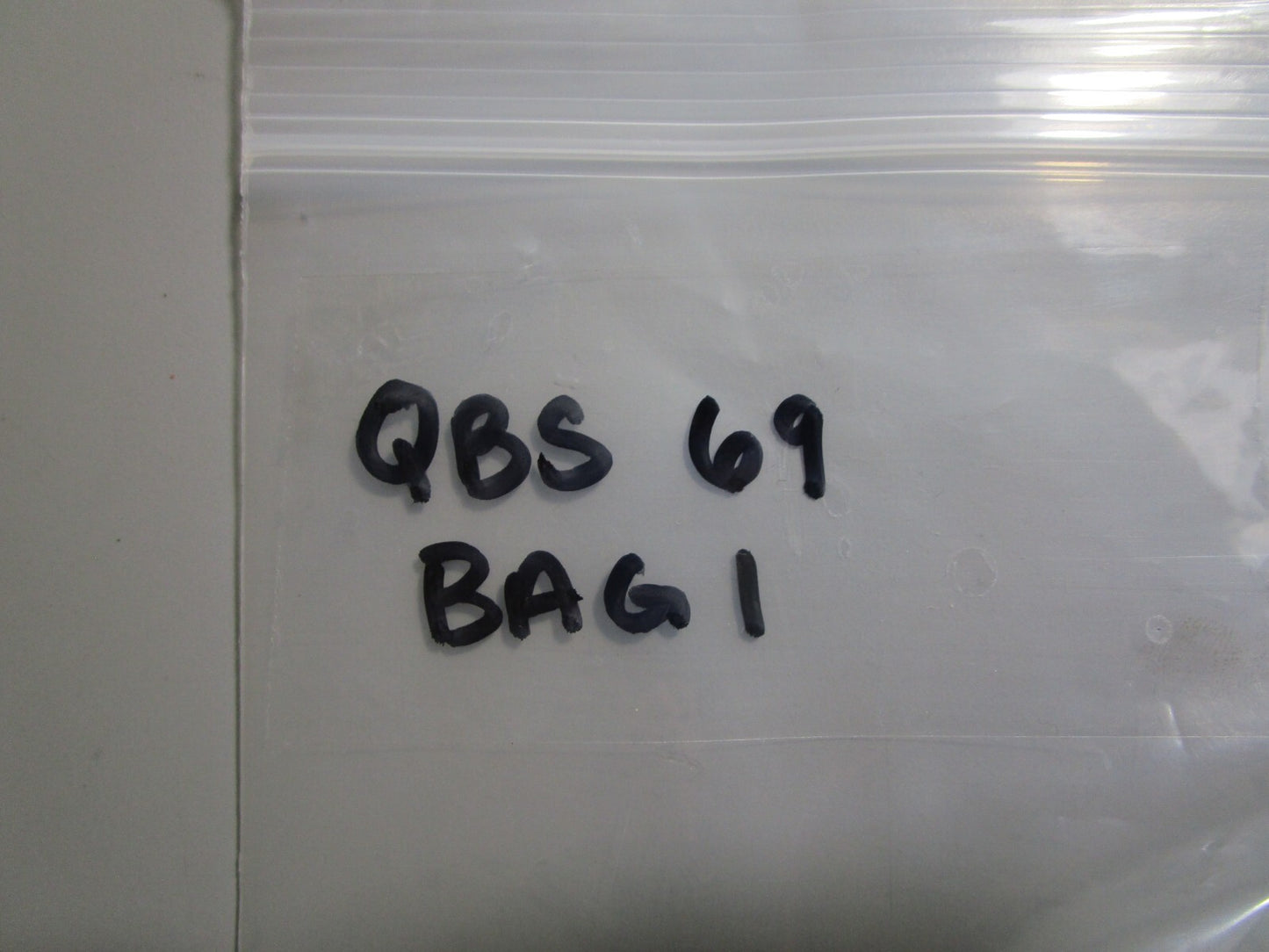 *NEW OEM*  0810 OMC Johnson Evinrude Trail Lock Retainer 335814 0335814
