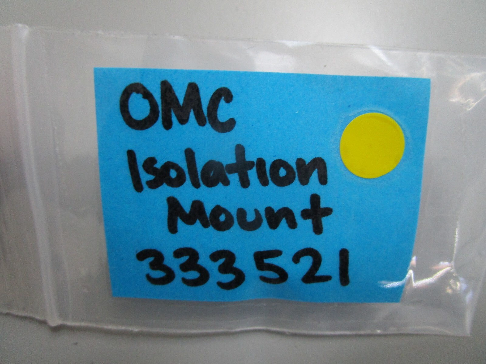 *NEW OEM* (LOT OF 2) 0810 OMC Johnson Evinrude Isolation Mount 333521 0333521