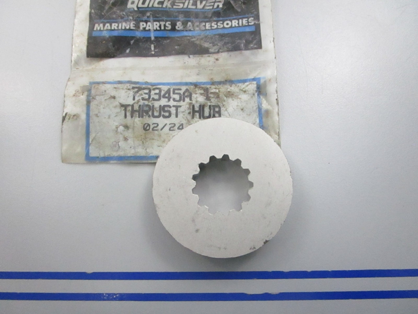 NEW OEM 73345A1 Mercury Quicksilver Thrust Hub 0810