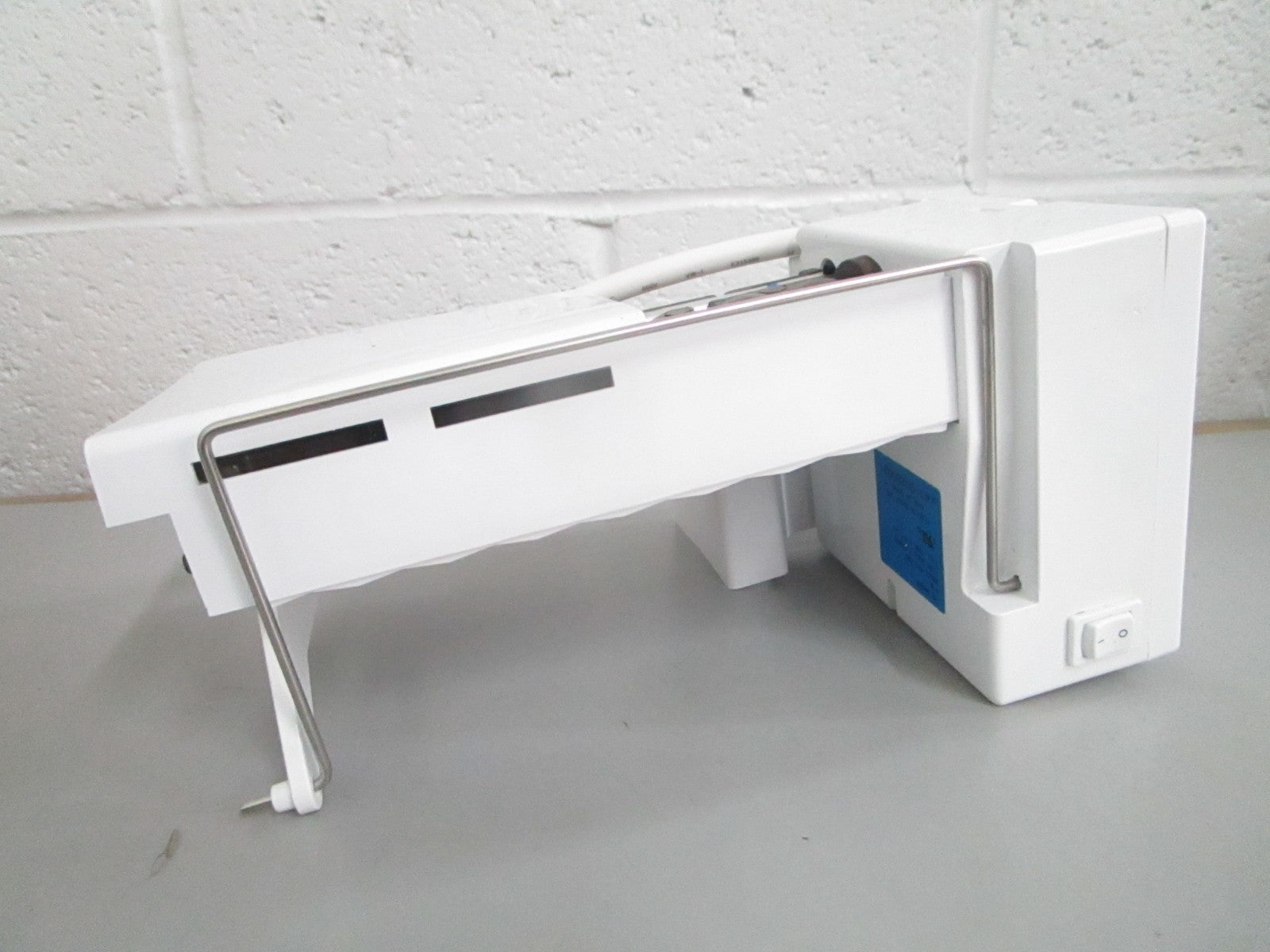 *NEW OEM* 0820 Bosch Ice Maker 00675261