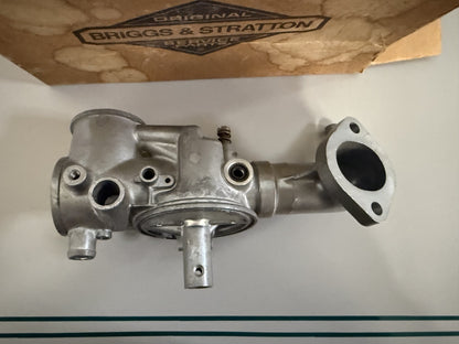 NEW OEM 299851 Briggs & Stratton Carburetor Body 0820