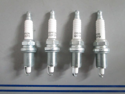 NEW OEM (LOT OF 4) QC10PEPB Champion Spark Plug 0820