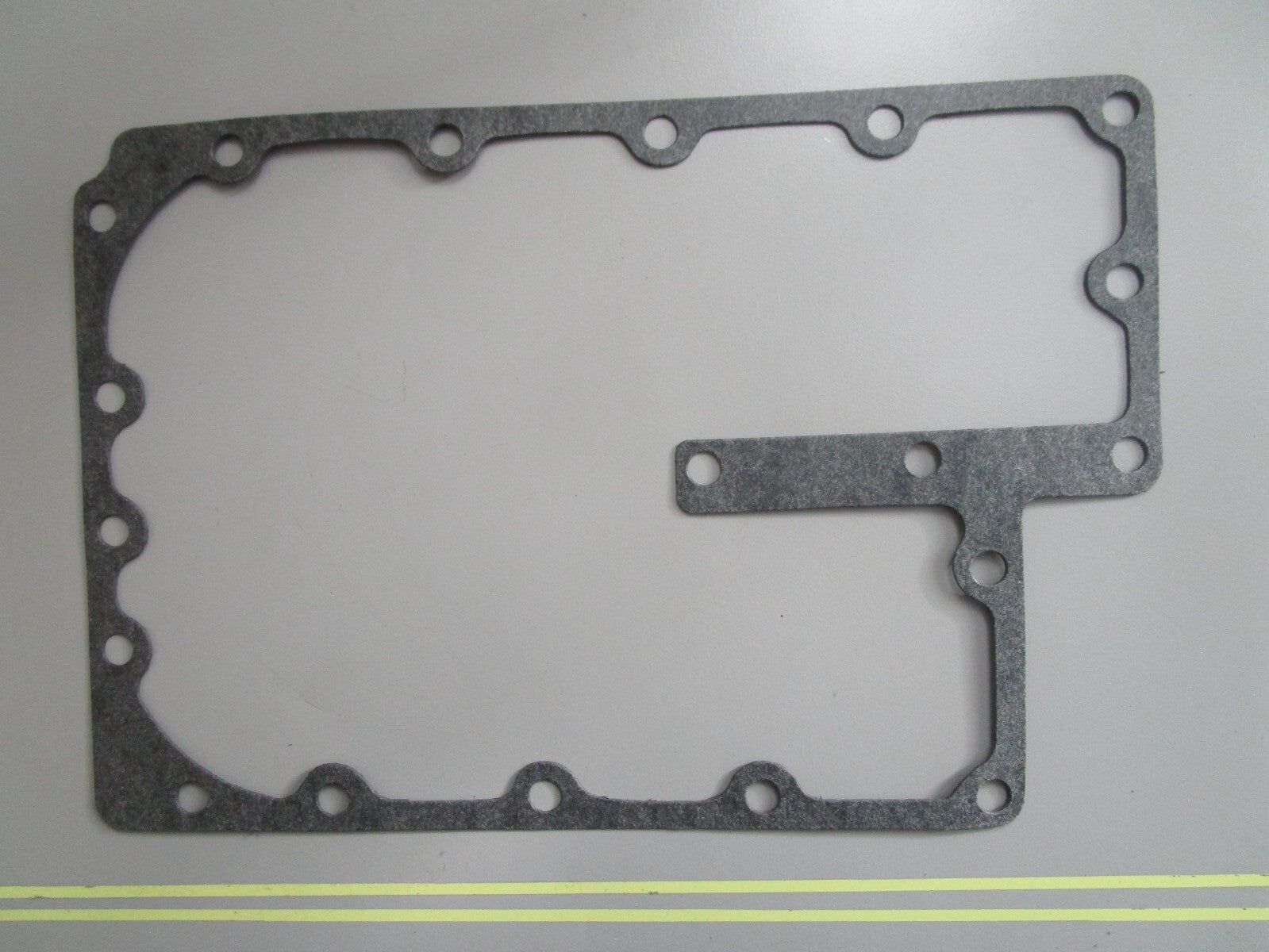 *NEW* 0810 Sierra Gasket 18-0117 Replaces: 317955