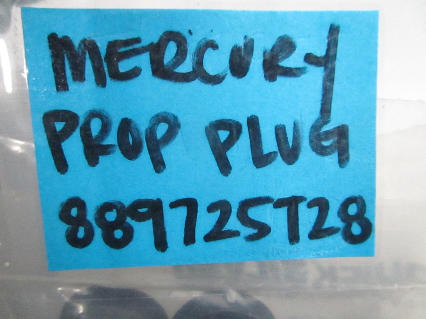*NEW OEM* 0810 Mercury Quicksilver Prop Plug 889725T28