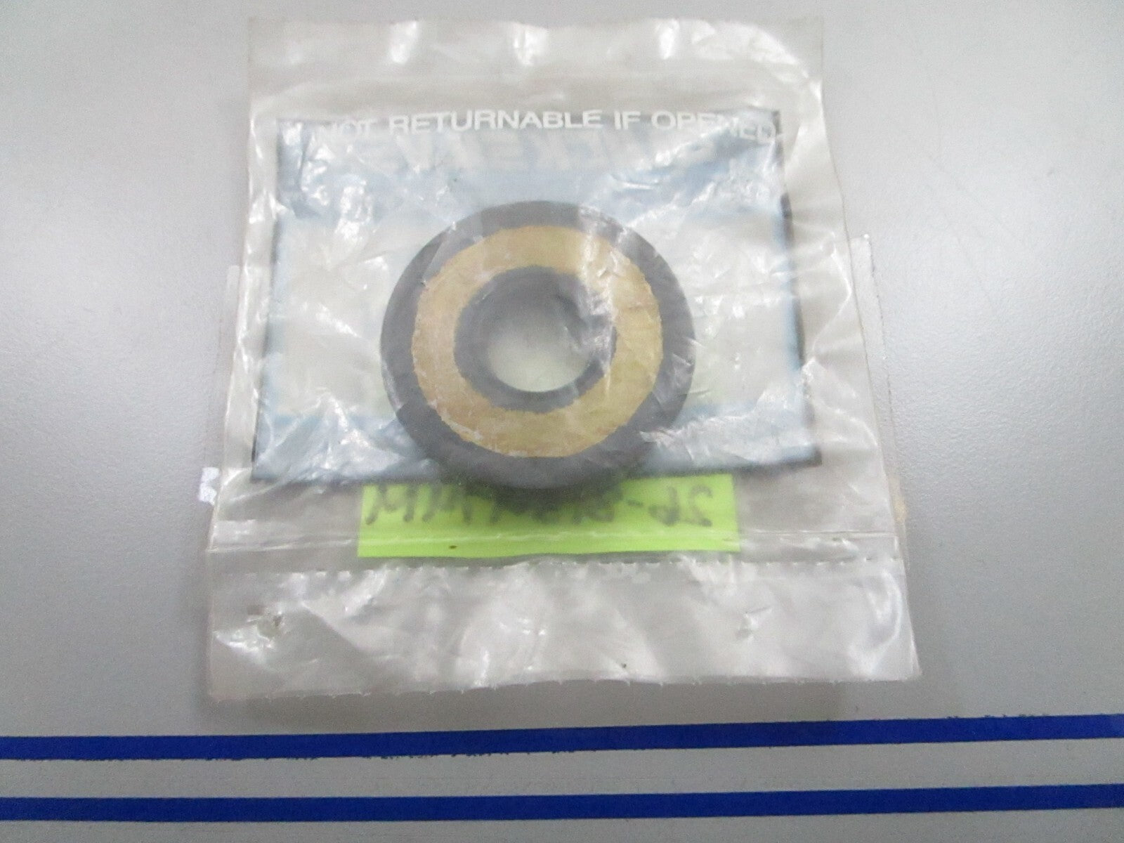 *NEW OEM* 0810 Mercury Quicksilver Oil Seal 26-813474M