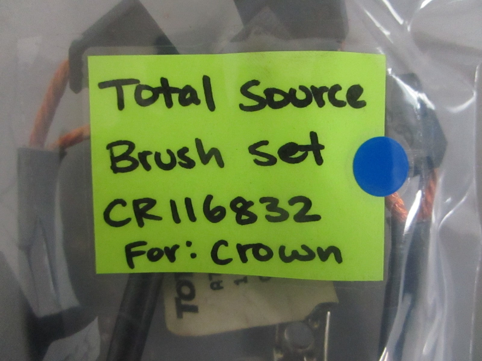 NEW CR11632 Total Source Brush Set For: Crown 0820