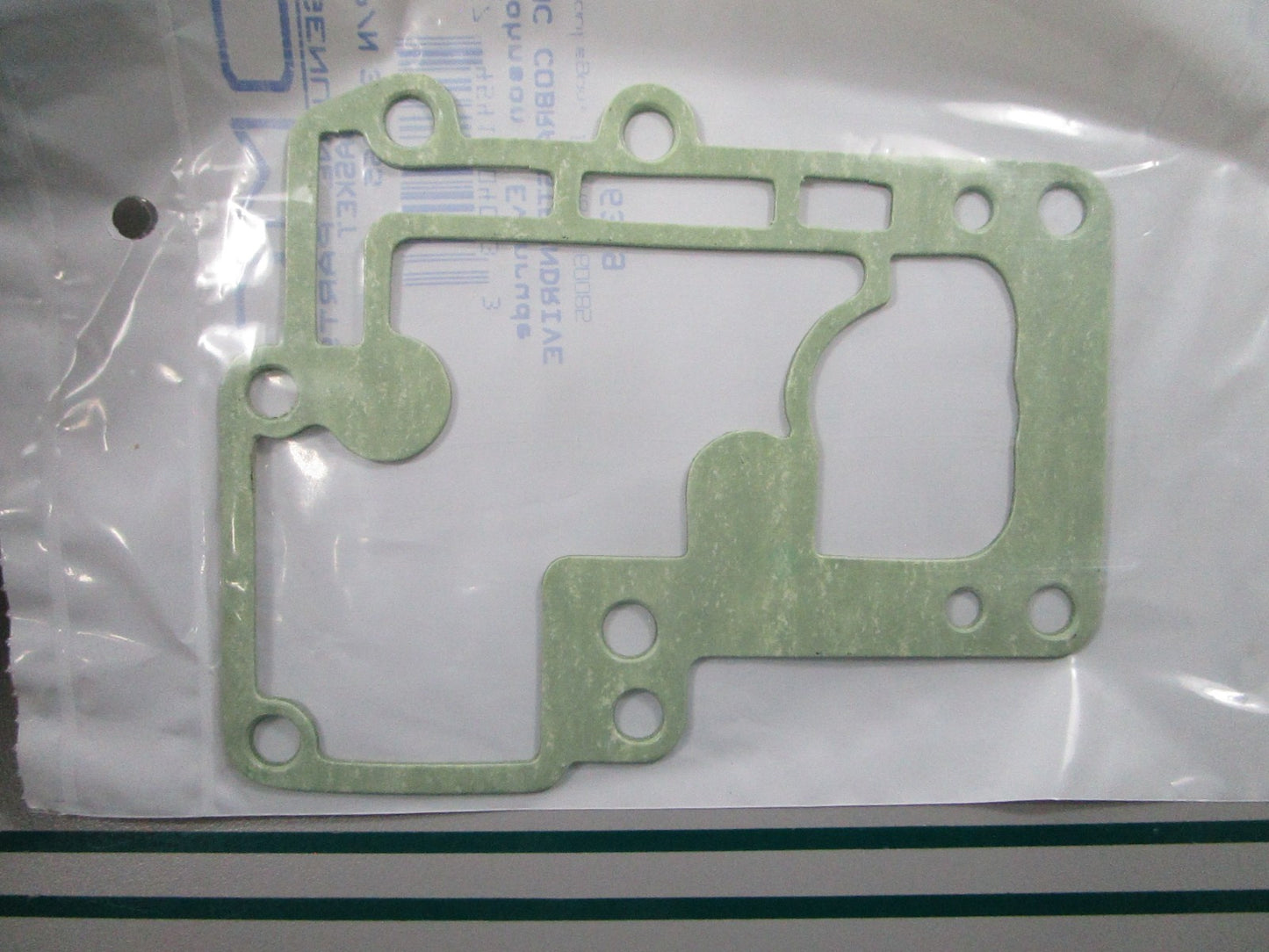 NEW OEM 313065 0313065 OMC Johnson Evinrude Gasket 0810